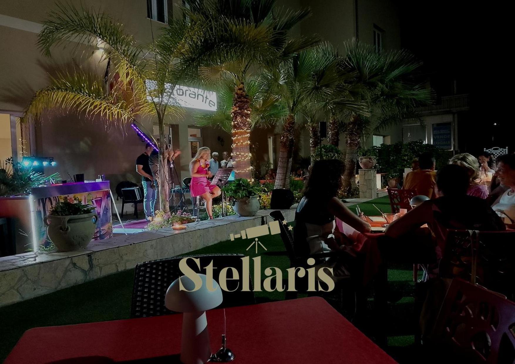 Stellaris Couette-café